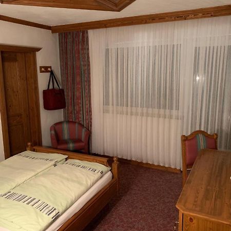 Hotel Haus Tiefenbach Бюланж Екстериор снимка