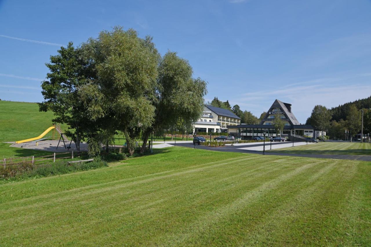 Hotel Haus Tiefenbach Бюланж Екстериор снимка