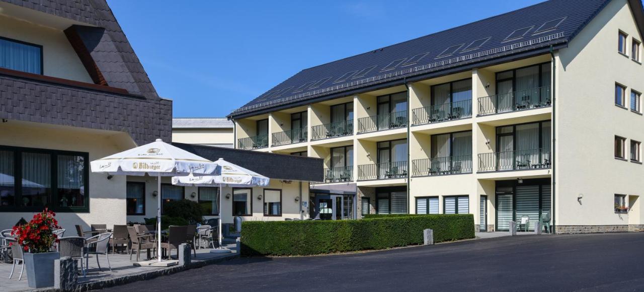 Hotel Haus Tiefenbach Бюланж Екстериор снимка