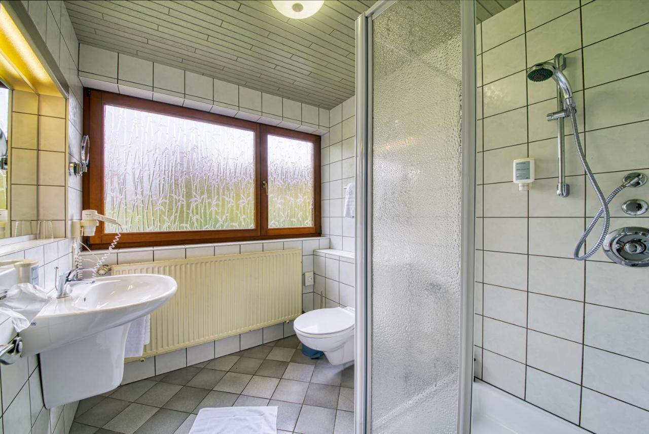 Hotel Haus Tiefenbach Бюланж Екстериор снимка