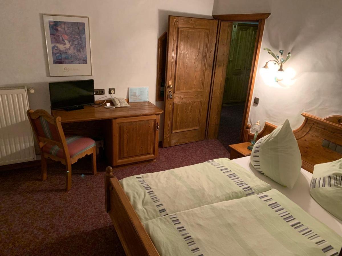 Hotel Haus Tiefenbach Бюланж Екстериор снимка